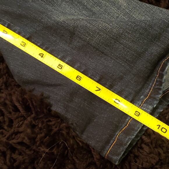 SEVEN7 Womens denim shorts. Size 8 - Picture 2 of 4